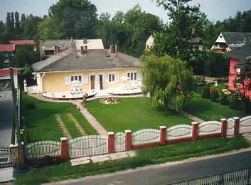 2331-1-in_ljuqmw
