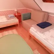 KIS HÁLÓSZOBA 3.jpg