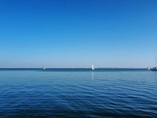 Plattensee Urlaub: Tipps, Orte, Sehenswürdigkeiten & Ferienhäuser am Balaton